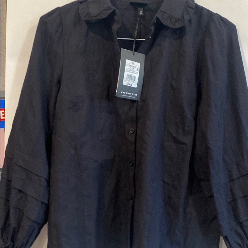 M NWT Button up black dress shirt